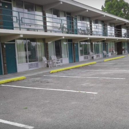 Oyo Hotel Whitely City Hwy 27 Ky Whitley City Zewnętrze zdjęcie