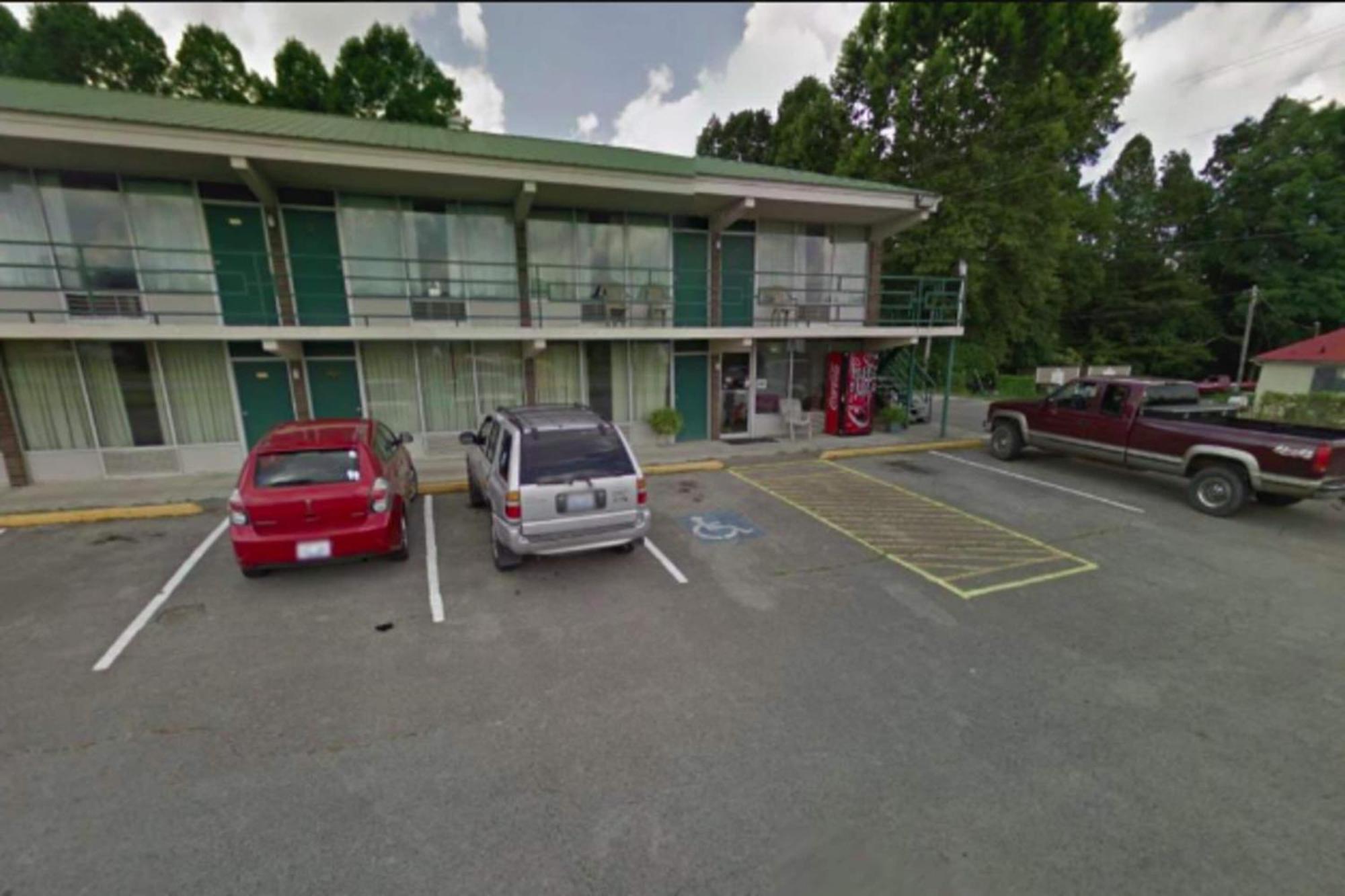Oyo Hotel Whitely City Hwy 27 Ky Whitley City Zewnętrze zdjęcie